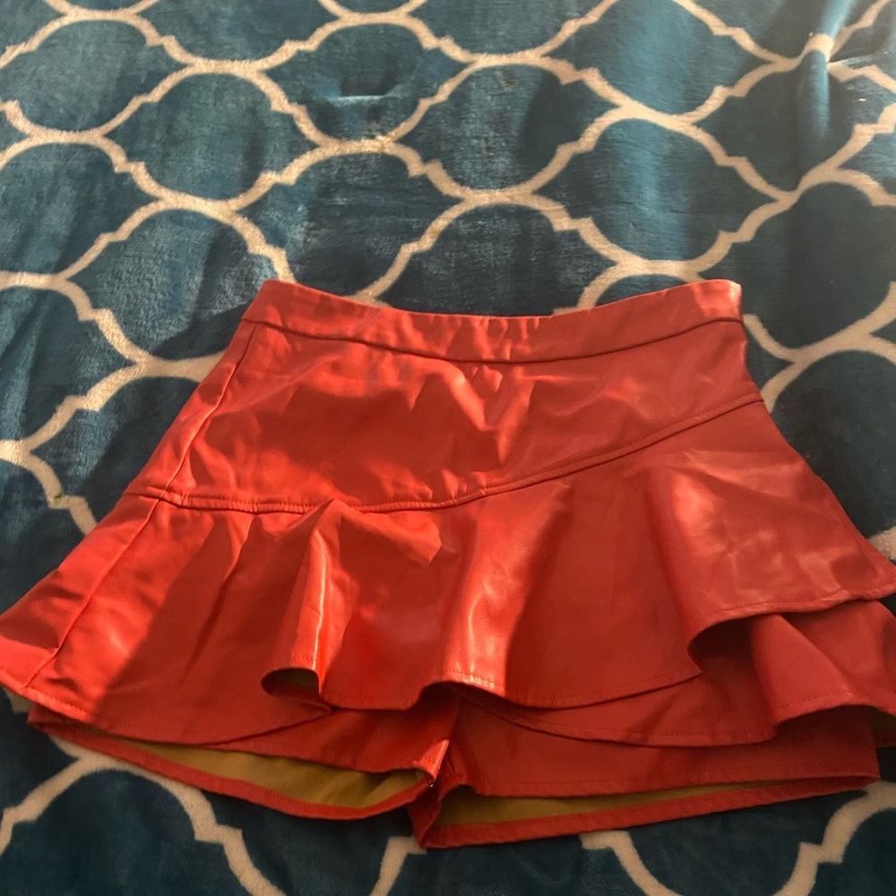 Red skirt
